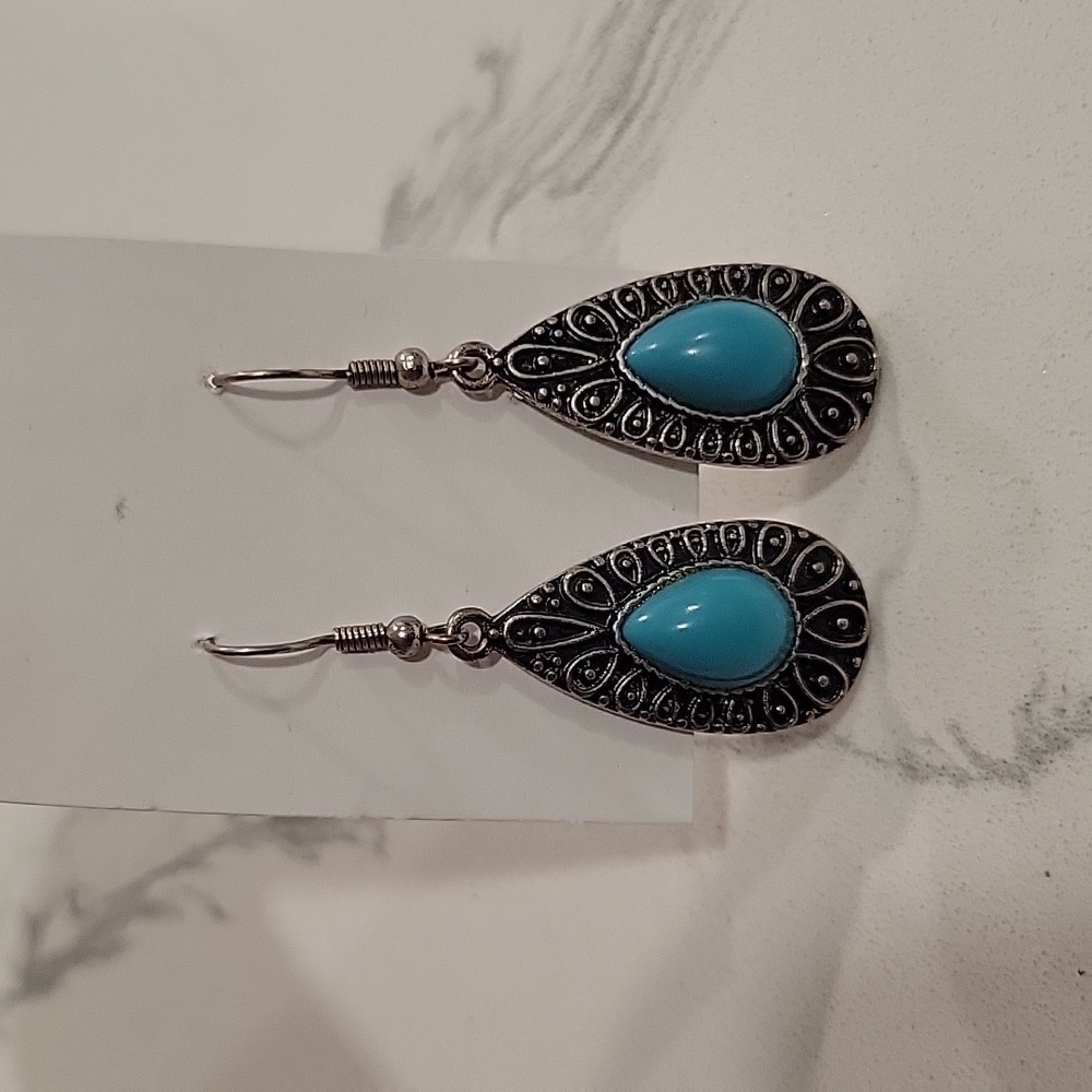 Turquoise Silver Teardrop Western Bohemian Earrings